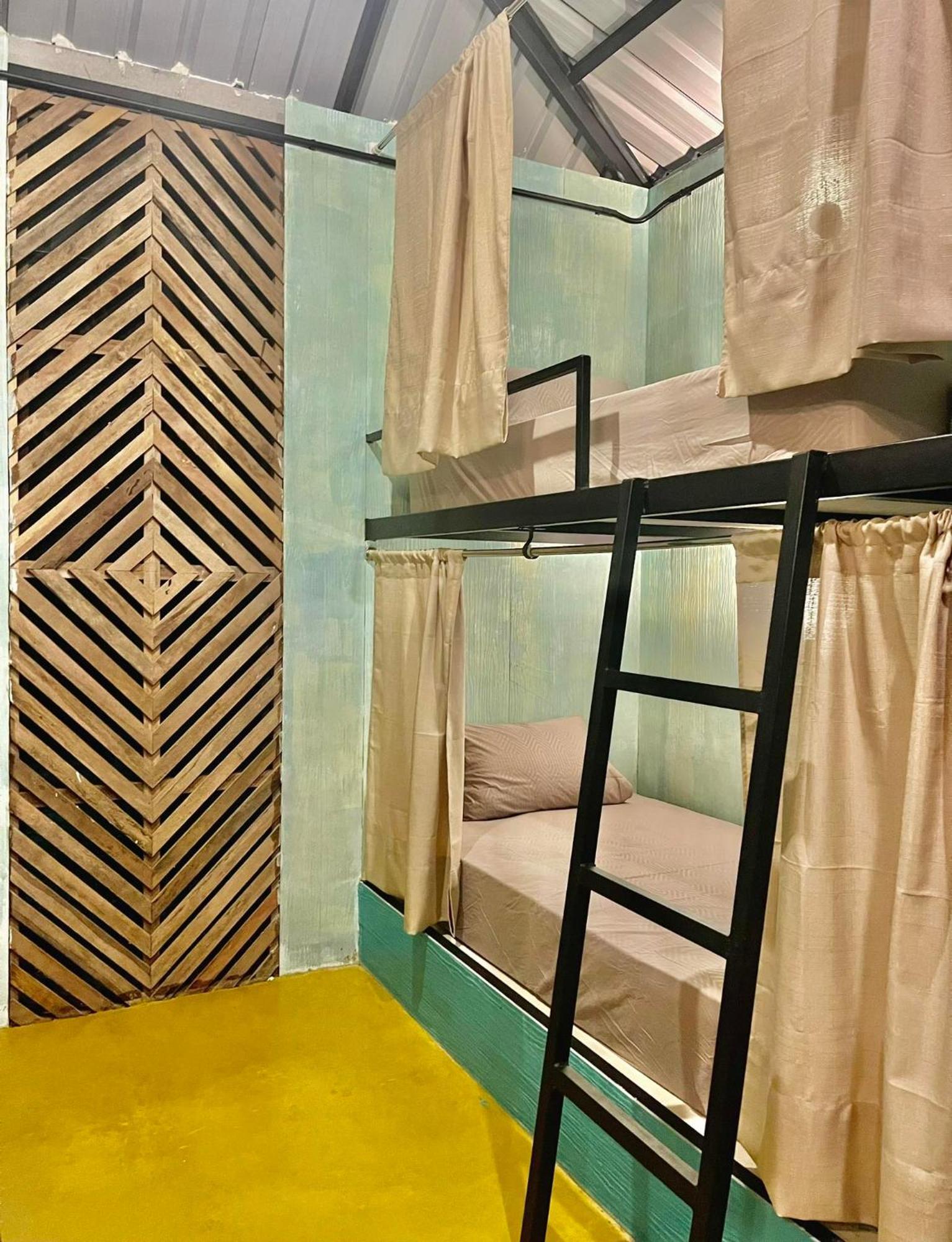 Tropical Hostel Koh Phayam Dış mekan fotoğraf
